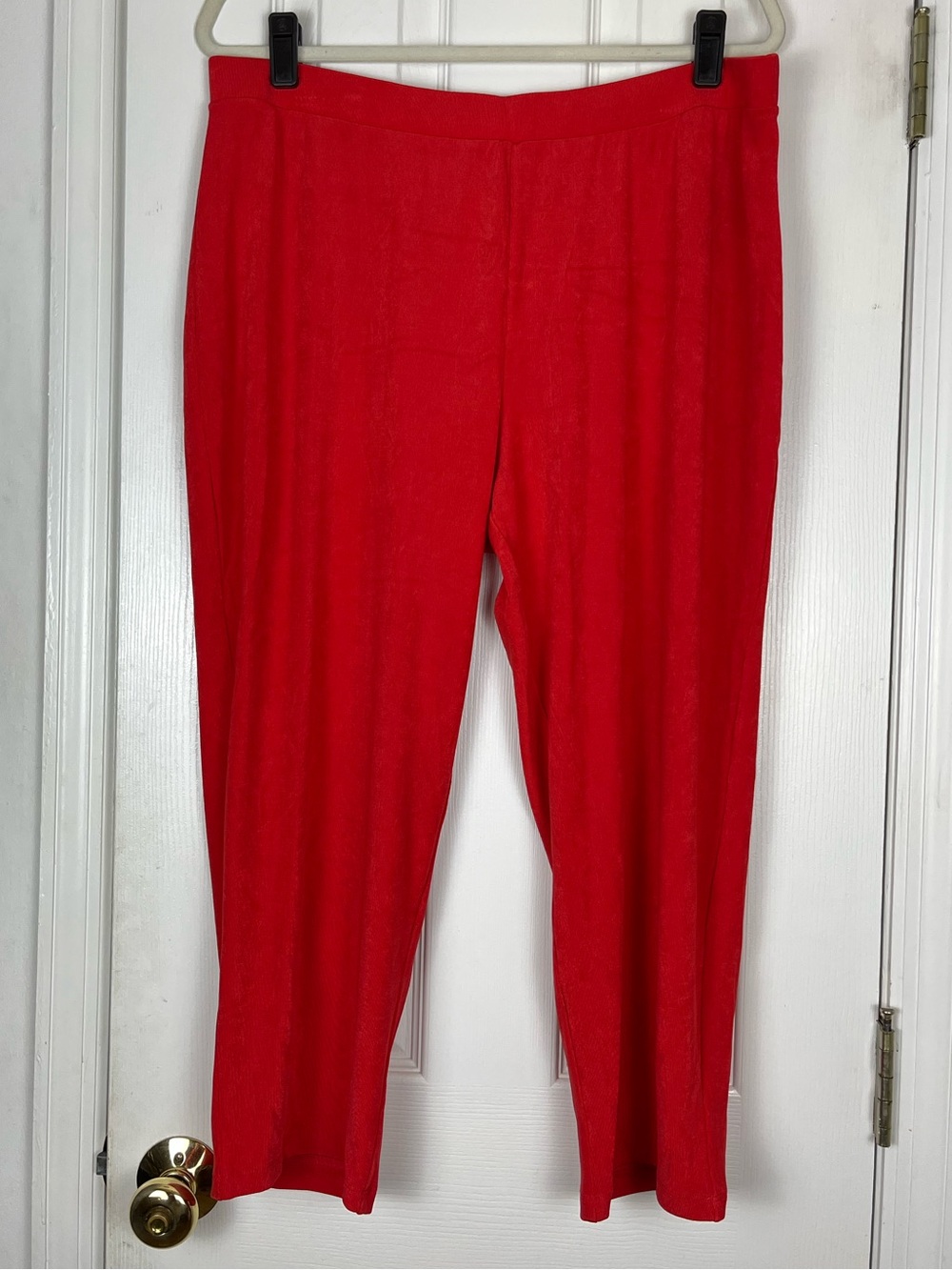 Travelers by Chico’s Crop Stretch Slinky Pull On Pants Sz 3 / XL/16 Red